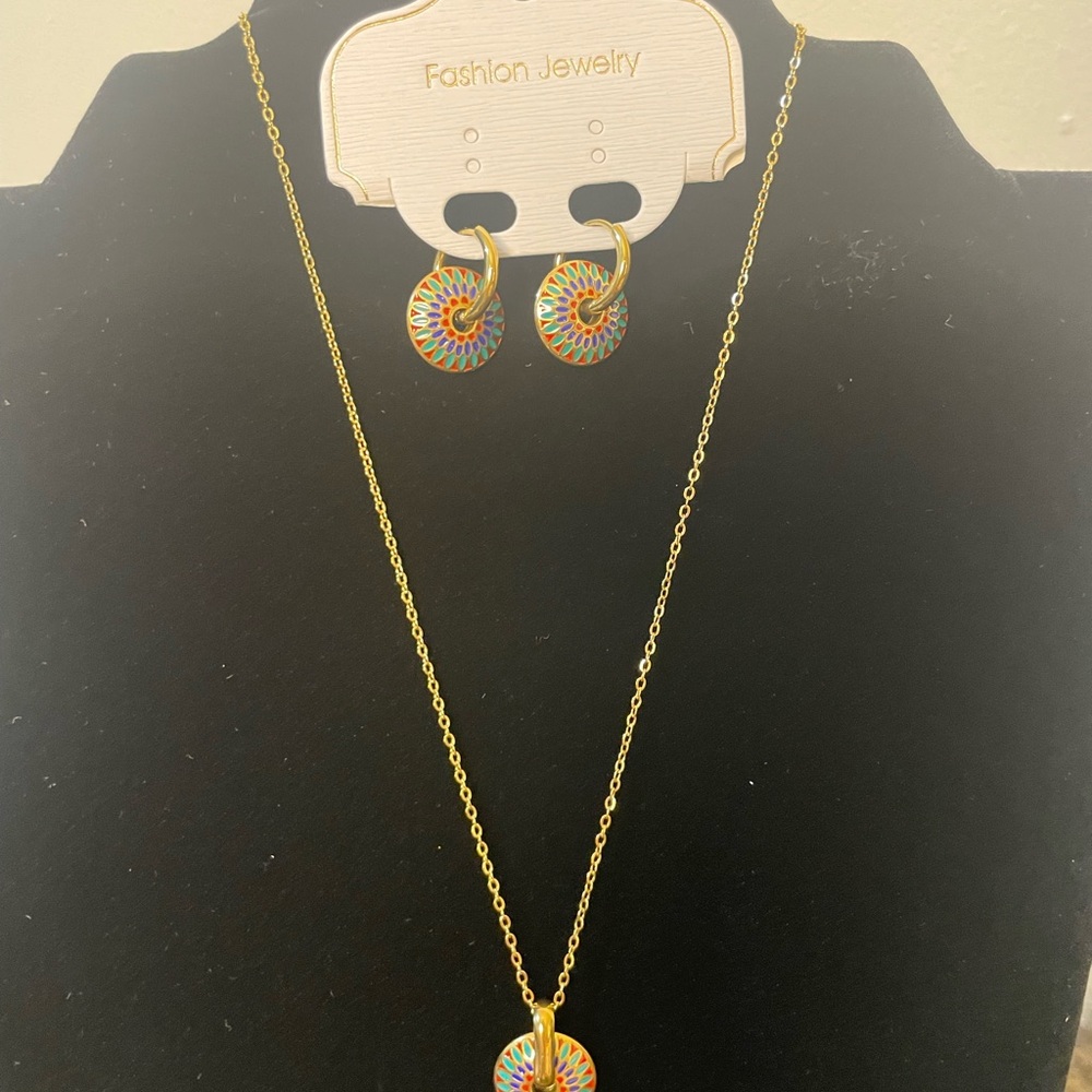ICON Gold Earrings Elegant Jewelry